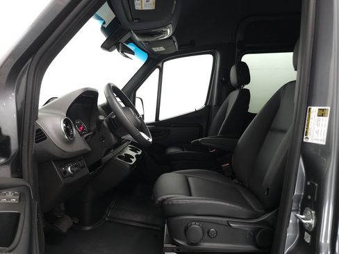 Used 2026 Mercedes-Benz Sprinter 2500 image 7