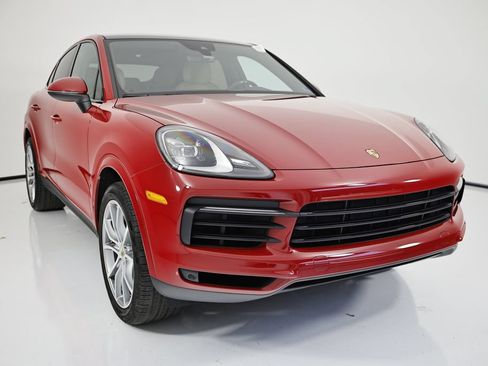 Certified 2023 Porsche Cayenne Coupe AWD/4WD image 9