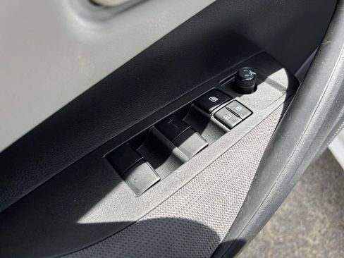 Used 2023 Toyota Corolla LE FWD image 18