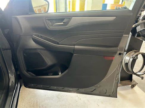 New 2025 Ford Escape Active w/ Cold Weather Package image 28