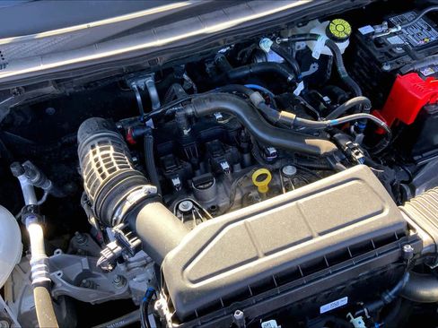 Used 2025 Ford Escape ST-Line AWD/4WD image 33