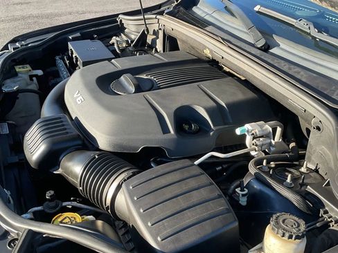 Used 2014 Jeep Grand Cherokee Limited image 23