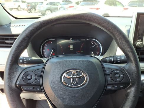 Used 2023 Toyota RAV4 XLE w/ Convenience Package FWD image 20