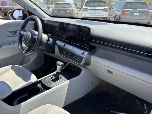 Used 2024 Hyundai Kona SEL FWD image 10