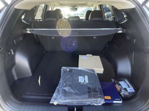 New 2026 Hyundai Tucson Limited image 8