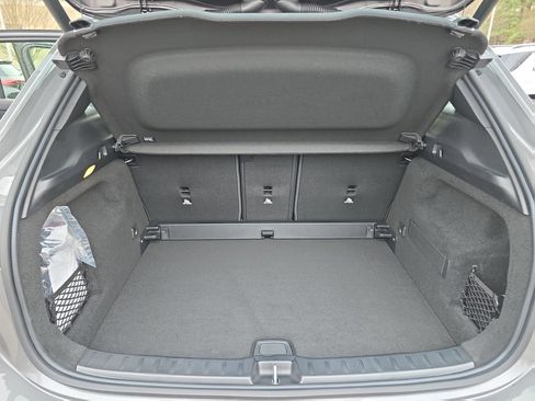 New 2026 Mercedes-Benz GLA 35 AMG 4MATIC image 12