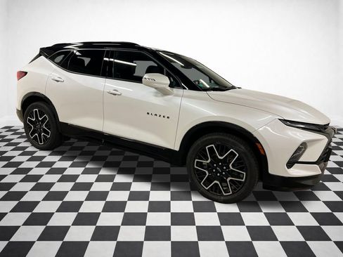 Certified 2024 Chevrolet Blazer RS w/ Enhanced Convenience Package image 1