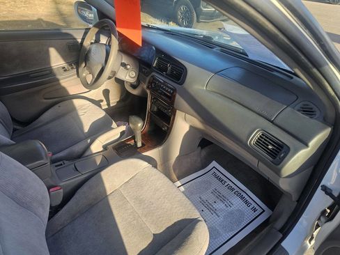 Used 2001 Nissan Altima GXE image 11
