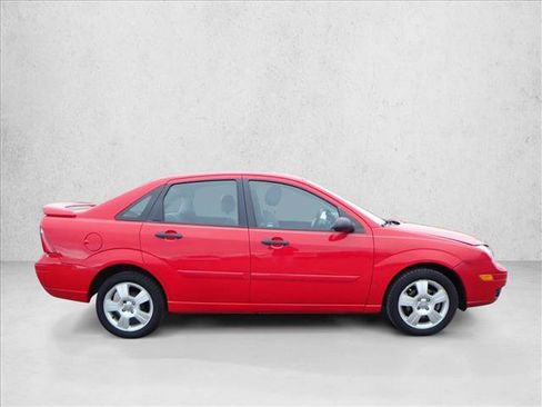 Used 2006 Ford Focus SES image 5