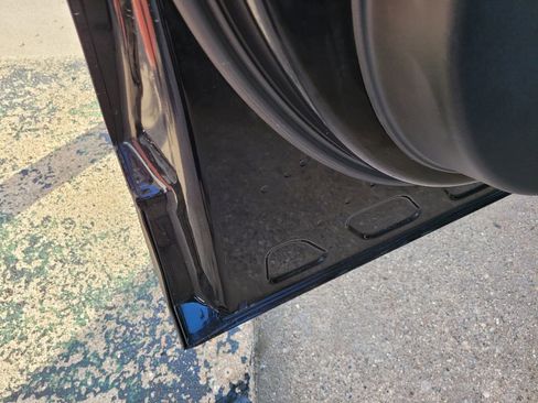 Used 2021 Ford Escape Titanium image 19