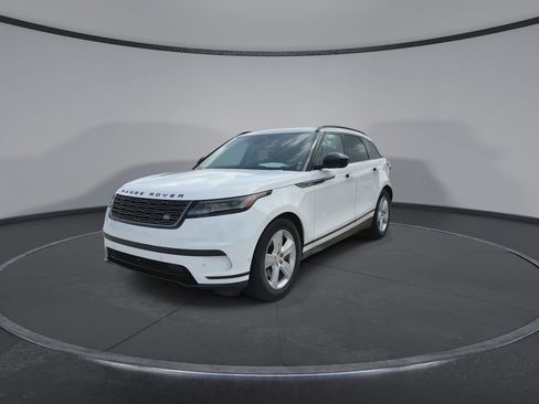 Used 2025 Land Rover Range Rover Velar S AWD/4WD image 4