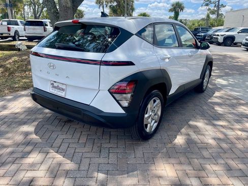 Used 2025 Hyundai Kona SE FWD image 6
