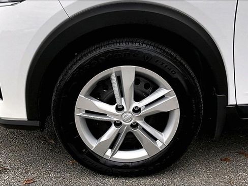 Certified 2024 Nissan Kicks S image 33