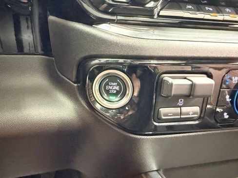 Certified 2024 Chevrolet Silverado 1500 High Country AWD/4WD image 14