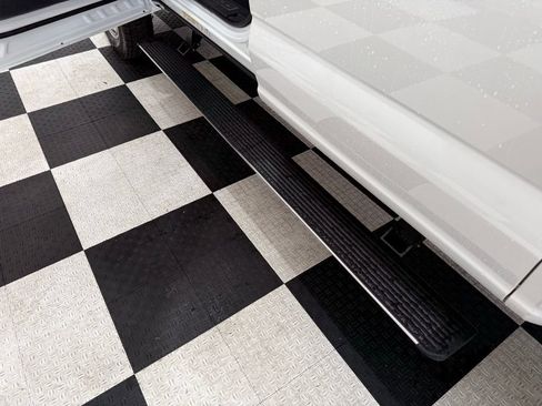 New 2026 Ford F450 Platinum w/ FX4 Off-Road Package image 32