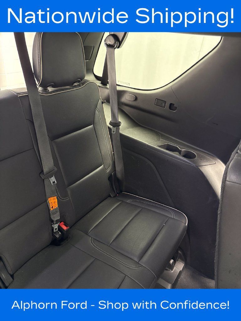 Used 2023 Chevrolet Tahoe Premier AWD/4WD image 35