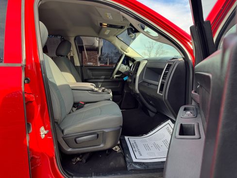 Used 2016 RAM 1500 Express image 16