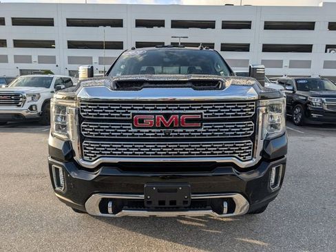 Used 2020 GMC Sierra 3500 Denali w/ Denali Ultimate Package AWD/4WD image 2