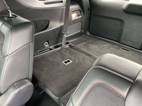 Used 2025 Ford Explorer ST w/ Sun And Sound Package AWD/4WD image 13
