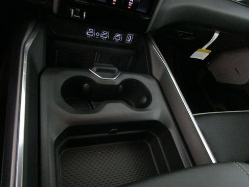 New 2026 RAM 1500 Laramie image 42