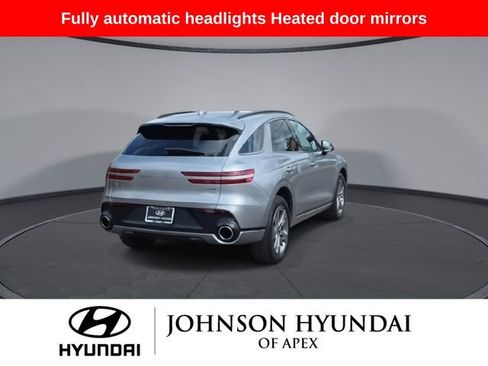 Used 2024 Genesis GV70 3.5T Sport image 9