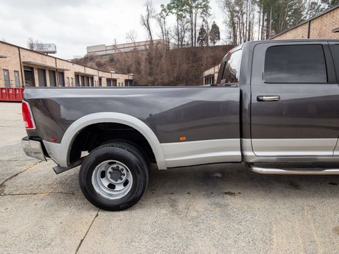 Used 2014 RAM 3500 Laramie image 12