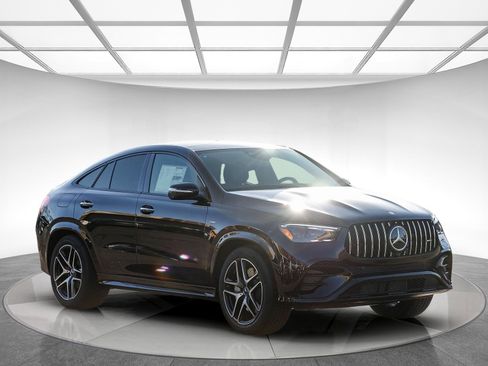 New 2026 Mercedes-Benz GLE 53 AMG 4MATIC Coupe image 5