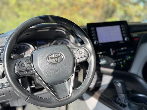 Used 2022 Toyota Camry SE image 64