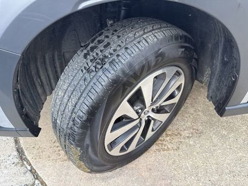 Certified 2025 Subaru Outback Premium w/ Popular Package #1A image 14