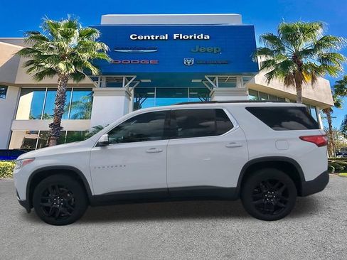 Used 2021 Chevrolet Traverse LT FWD image 8