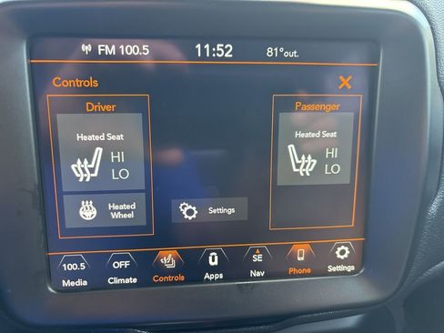 Used 2021 Jeep Renegade Trailhawk w/ Trailer Tow Group image 46