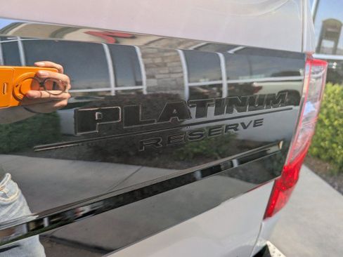 Used 2018 Nissan Titan Platinum Reserve w/ Platinum Utility Package AWD/4WD image 28