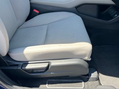 Used 2017 Honda HR-V LX image 15