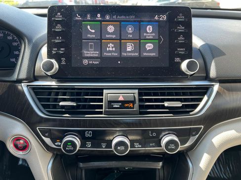 Used 2018 Honda Accord EX-L image 19