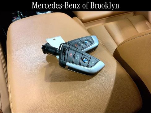 Used 2023 BMW X3 xDrive30i w/ Convenience Package AWD/4WD image 13