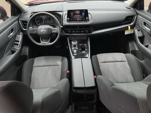 New 2026 Nissan Rogue SV FWD image 19