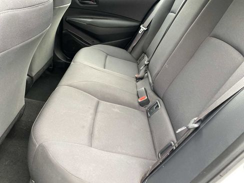 Used 2024 Toyota Corolla LE image 28