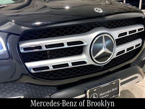 Certified 2022 Mercedes-Benz GLS 450 4MATIC image 32