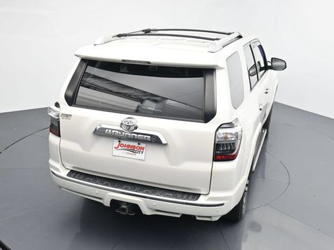 Used 2017 Toyota 4Runner Limited AWD/4WD image 28