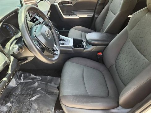 Used 2023 Toyota RAV4 XLE image 14