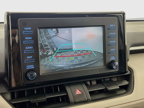 Used 2019 Toyota RAV4 XLE w/ Convenience Package FWD image 28