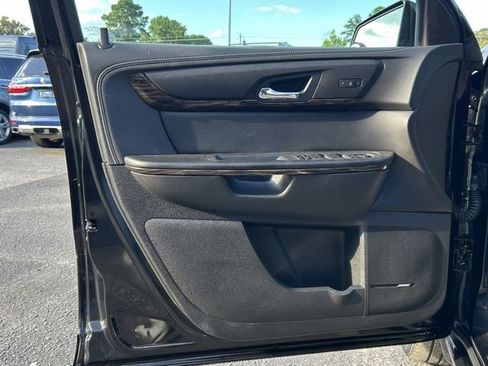 Used 2016 GMC Acadia Denali image 17