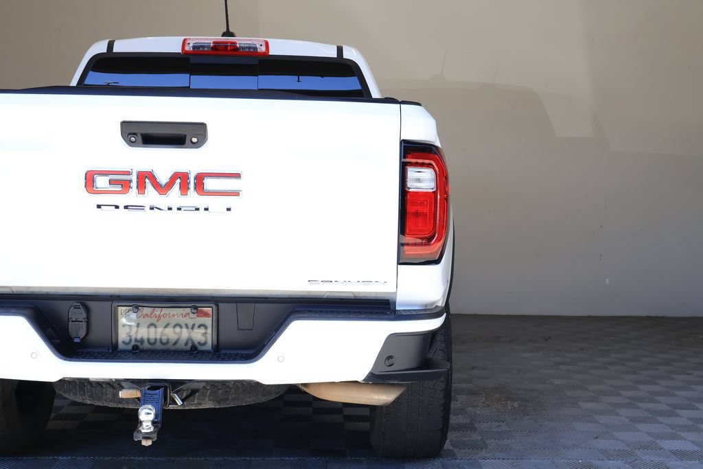 Used 2023 GMC Canyon Denali AWD/4WD image 13