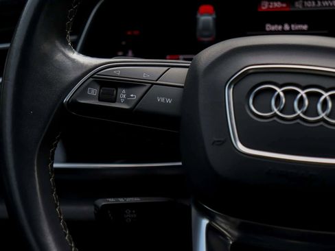 Used 2021 Audi Q8 Premium Plus w/ Premium Plus Package image 24