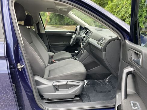 Used 2021 Volkswagen Tiguan S FWD image 31
