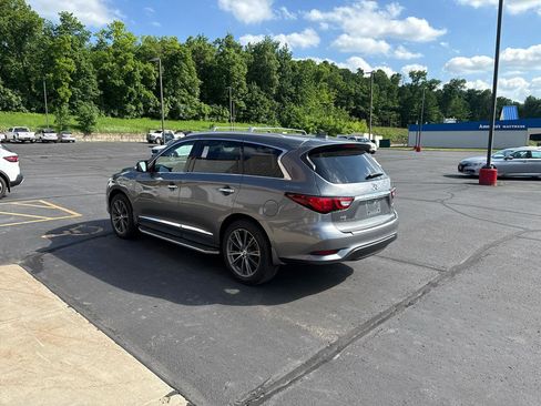 Used 2019 INFINITI QX60 Luxe w/ Essential Package AWD/4WD image 3