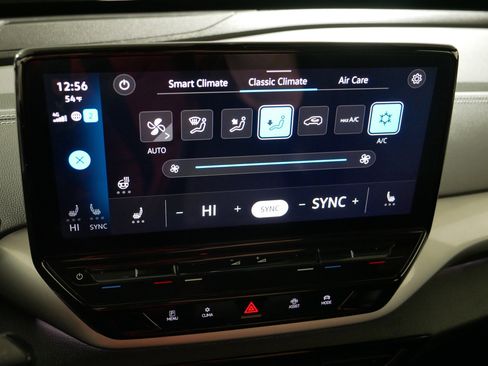 Certified 2023 Volkswagen ID.4 Pro S AWD/4WD image 23