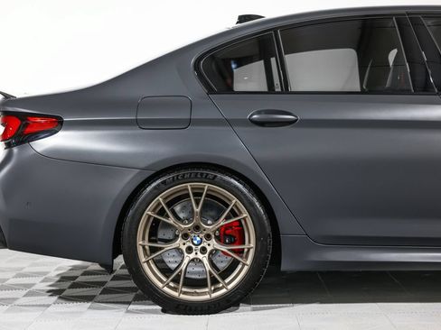 Used 2022 BMW M5 CS AWD/4WD image 2