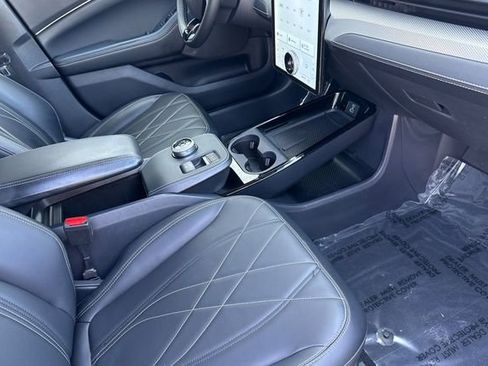 Used 2023 Ford Mustang Mach-E Select RWD image 18
