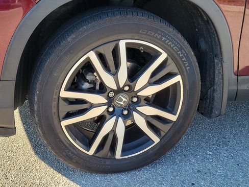 Used 2021 Honda Pilot Touring image 7